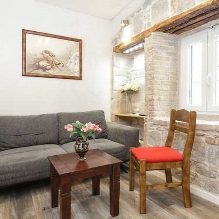 Stone Apartman Varos สปลิท ภายนอก รูปภาพ